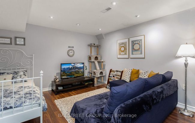 4238 Thomas Alton Blvd, House attached with 3 bedrooms, 4 bathrooms and 2 parking in Burlington ON | Image 39