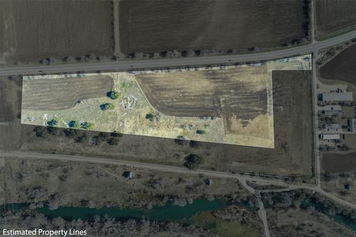 600 Nw River Rd, Martindale, TX, 78655-3016 | Card Image