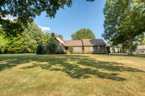 8020 Rosemark Rd, Millington, TN, 38053-5755 | Card Image
