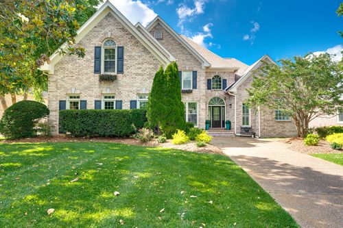 240 Temple Crest Trl, Franklin, TN, 37069-7151 | Card Image