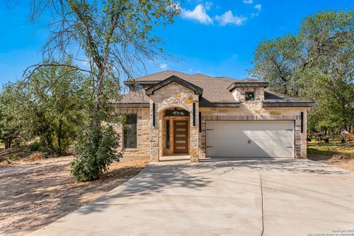 22455 Mathis Rd, San Antonio, TX, 78264-9527 | Card Image