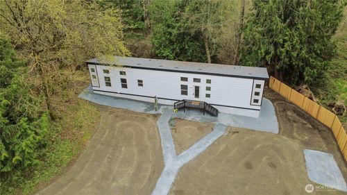 414 292nd St E, Roy, WA, 98580-8549 | Card Image