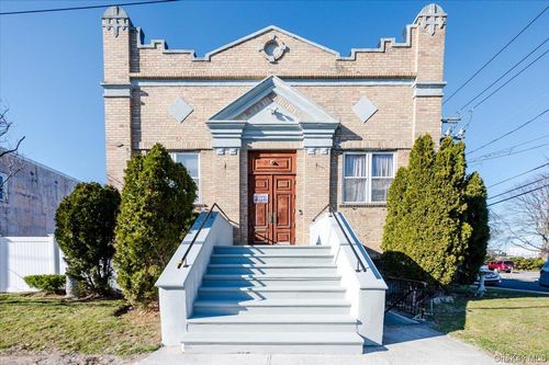 134 Jefferson, Hempstead, NY, 11096 | Card Image