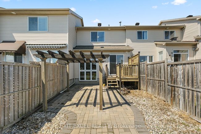 1509 Demeter St, House attached with 3 bedrooms, 2 bathrooms and 2 parking in Orleans ON | Image 29