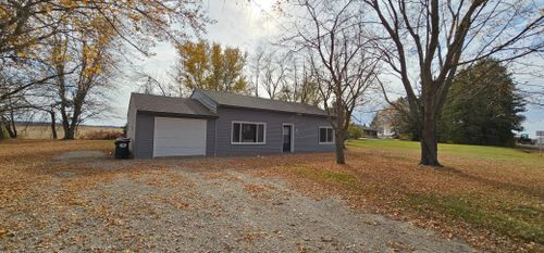 318 State 28, Grey Eagle, MN, 56336 | Card Image