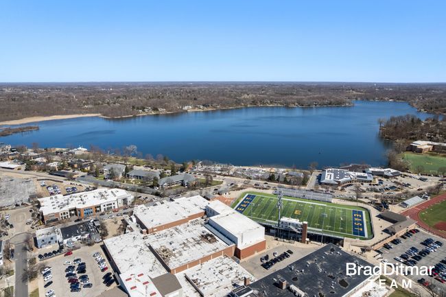 BLDG-1 - 702 Croswell Ave, Condo with 3 bedrooms, 3 bathrooms and null parking in East Grand Rapids MI | Image 43