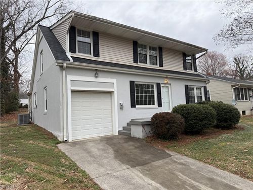 2439 Cherokee Ln, Winston-Salem, NC, 27103-4831 | Card Image