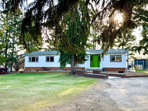 40029 Range Road 25-5, Rural Lacombe County, AB, T4L2N4 | Card Image