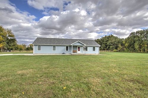 4420 Fort Daniel Rd, Decatur, IL, 62521-9659 | Card Image