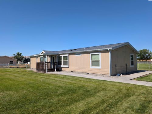 20204 S 2154 Pr Se, Kennewick, WA, 99337-6776 | Card Image