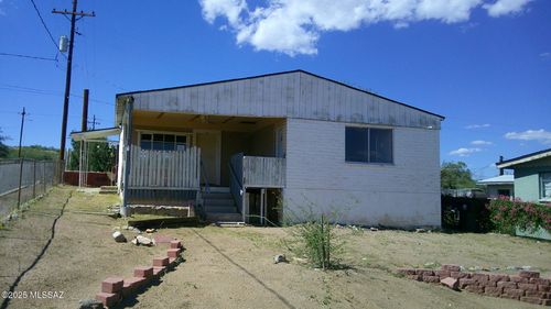 102 N Verdugo Place, Mammoth, AZ, 85618 | Card Image