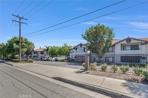 16377 Lakeshore Dr, Lake Elsinore, CA, 92530-5096 | Card Image