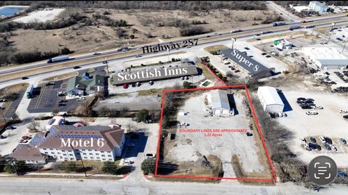 1800 S Trinity St, Decatur, TX, 76234-2731 | Card Image