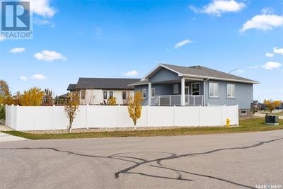 21 College Cres, House other with 5 bedrooms, 3 bathrooms and null parking in White City SK | Image 2