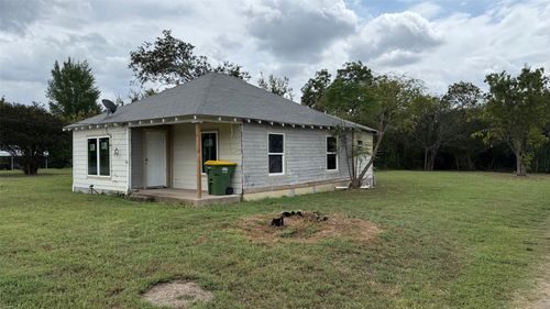 512 Park St, Marlin, TX, 76661-3134 | Card Image