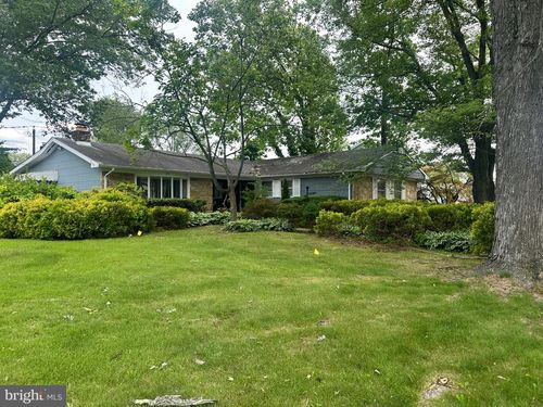 64 Gamewell Ln, Willingboro, NJ, 08046-3033 | Card Image