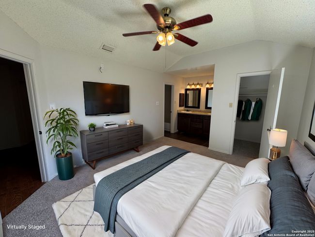 7914 Forest Cabin, House other with 3 bedrooms, 2 bathrooms and null parking in Live Oak TX | Image 13