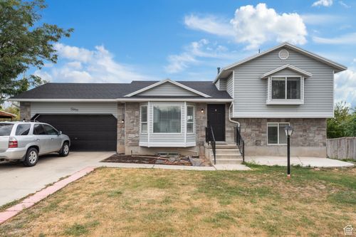5960 W 4385 S, West Valley City, UT, 84128-7767 | Card Image