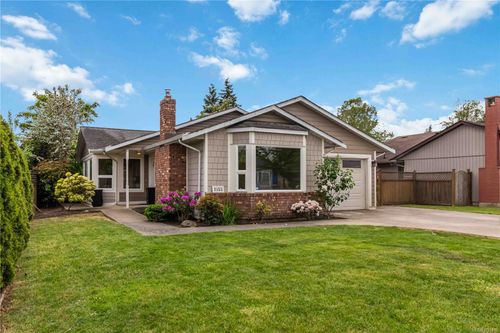 2153 Jahn Pl, Sidney, BC, V8L5C1 | Card Image