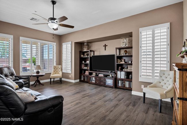 41215 N Lytham Ct, House other with 3 bedrooms, 3 bathrooms and null parking in Phoenix AZ | Image 15