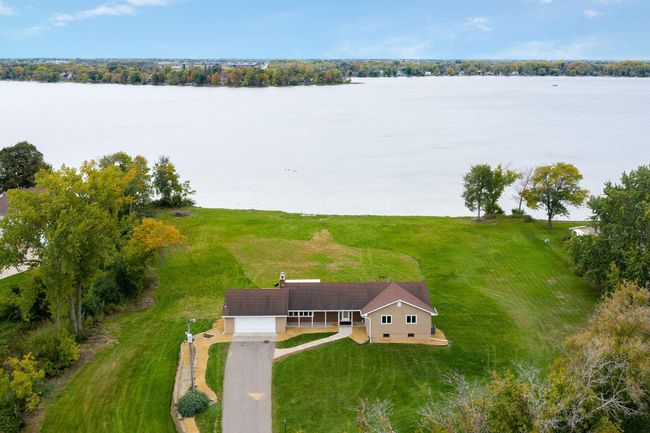 5281 217 Th St N, House other with 4 bedrooms, 3 bathrooms and null parking in Forest Lake MN | Image 5