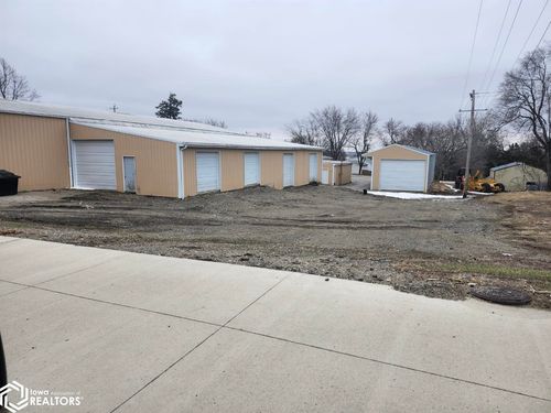 211 E Kansas St, Afton, IA, 50830-7702 | Card Image