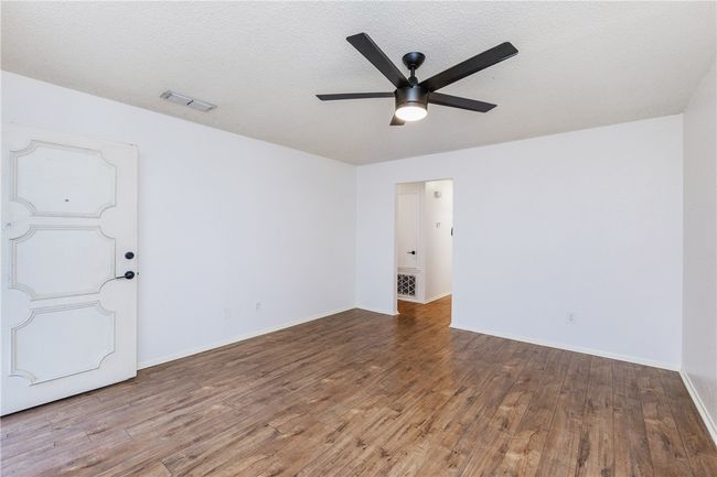 APT-40 - 13656 Teague Ln, Townhouse with 2 bedrooms, 2 bathrooms and 2 parking in Corpus Christi TX | Image 5