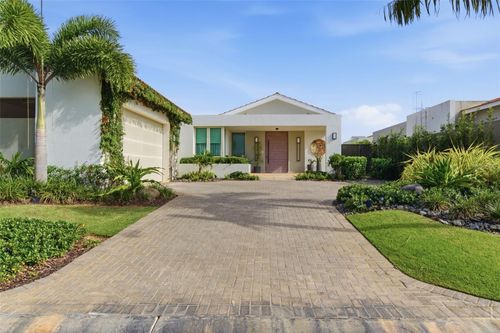 934 Calle Norte, Dorado, PR, 00646 | Card Image