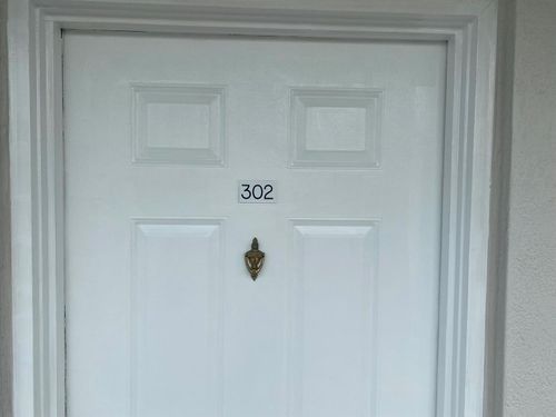 302-3500 Whitehall Dr, West Palm Beach, FL, 33401-1081 | Card Image