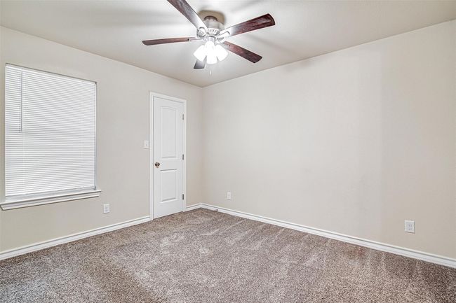 202 - 200 Honey Bee Dr, Home with 3 bedrooms, 2 bathrooms and null parking in Joshua TX | Image 13