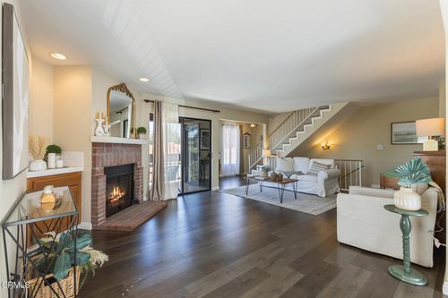 1-1005 Monterey Rd, Glendale, CA, 91206-2500 | Card Image