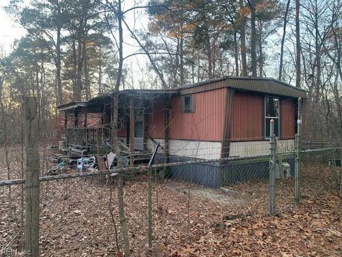 5217 Blackie Ln, Zuni, VA, 23898 | Card Image