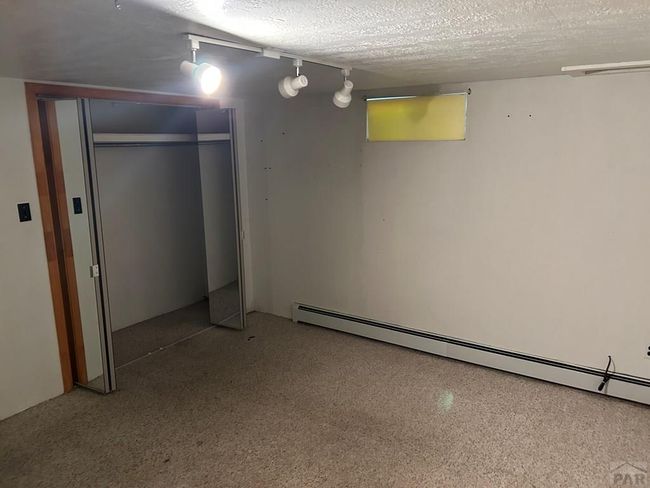 226 E 7 Th St, House other with 4 bedrooms, 2 bathrooms and 2 parking in Walsenburg CO | Image 17