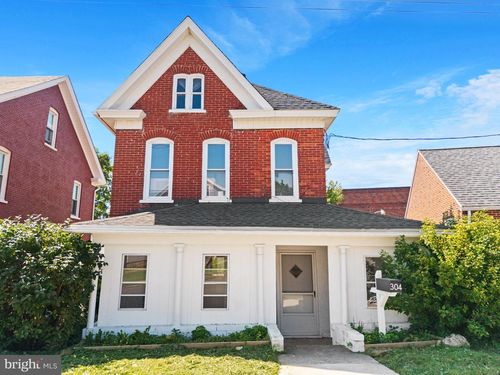 304 Poplar St, Roaring Spring, PA, 16673-1023 | Card Image