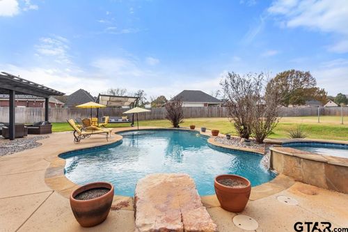 113 Spring Valley Run, Bullard, TX, 75757-9584 | Card Image