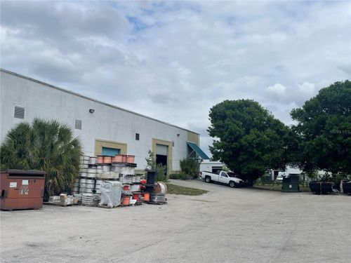 2109 Old Hickory Tree Rd, SAINT CLOUD, FL, 34772-8937 | Card Image