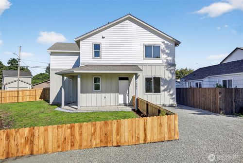 1561 Alabama St, LONGVIEW, WA, 98632-1400 | Card Image