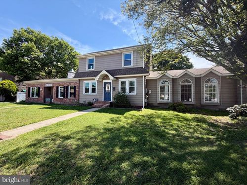 7 Glenwood Pl, PENNSVILLE, NJ, 08070-1732 | Card Image