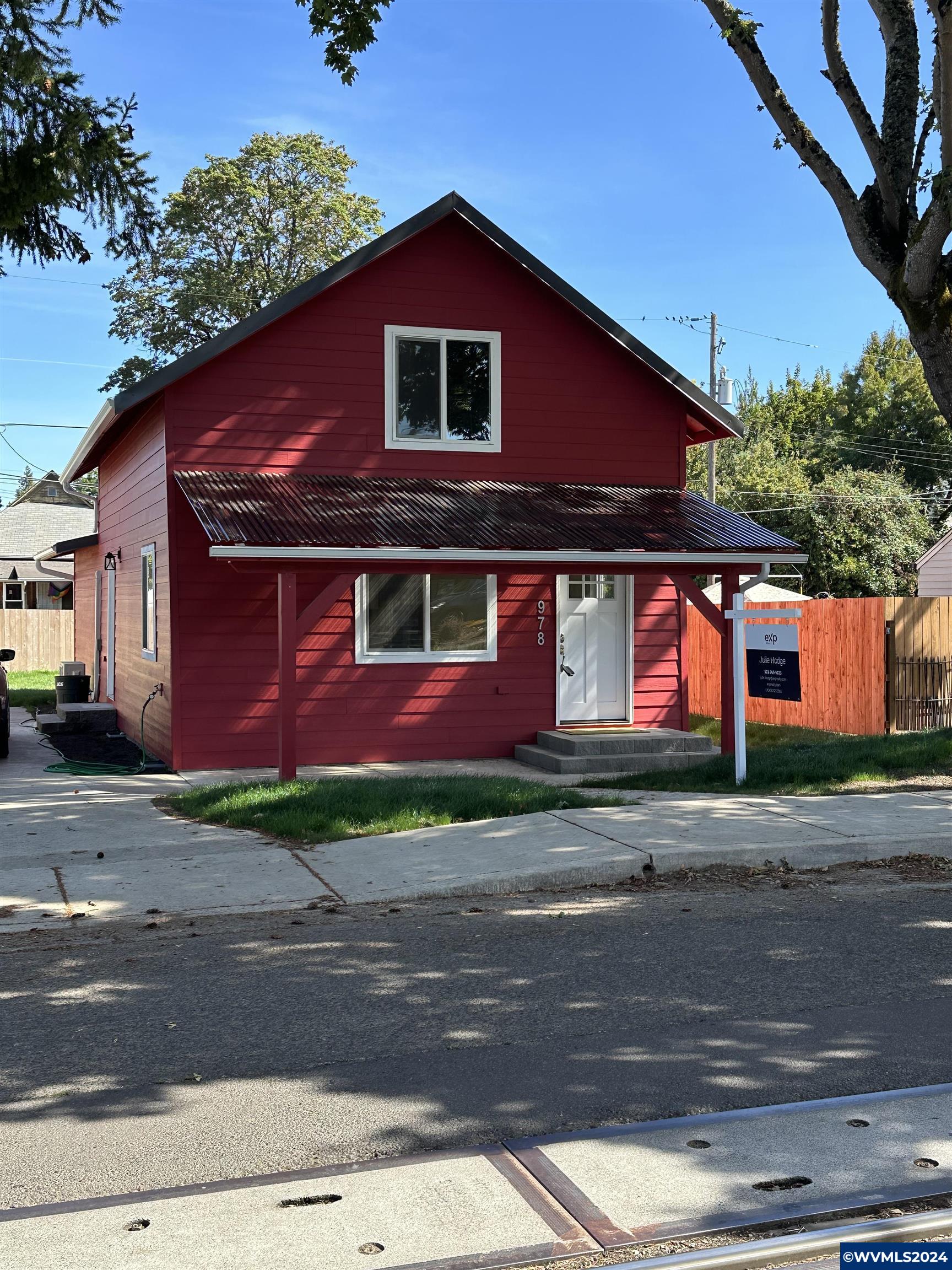 Holly St, Junction City, OR 97448