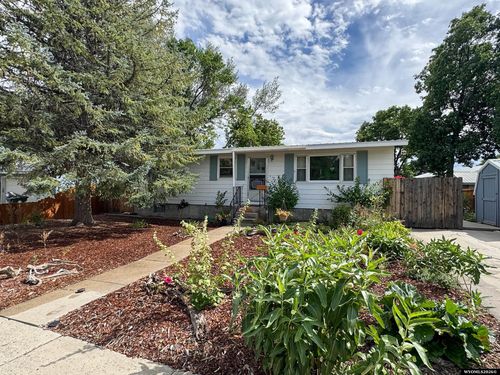 423 Elk Dr, Riverton, WY, 82501-2621 | Card Image