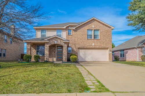 2216 La Salle Trl, Grand Prairie, TX, 75052-2643 | Card Image