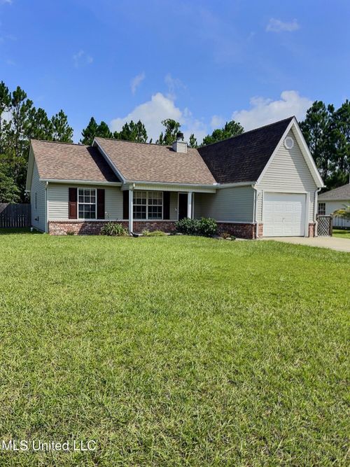 8617 Pinoak Ln, Ocean Springs, MS, 39564-6058 | Card Image