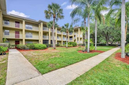 438-2690 Coral Landings Blvd, PALM HARBOR, FL, 34684-3101 | Card Image