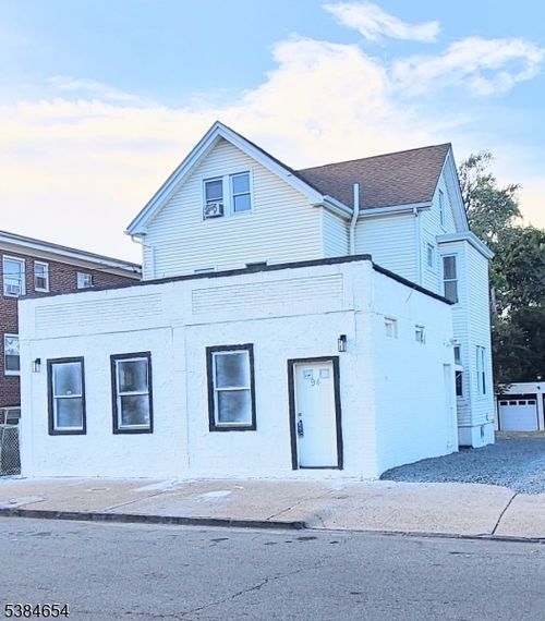 94 Dodd St, East Orange, NJ, 07017-3238 | Card Image