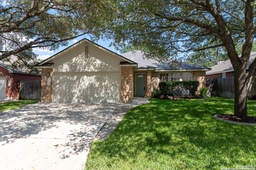 15318 Preston Pass Dr, San Antonio, TX, 78247-5133 | Card Image
