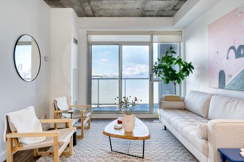 1104-1 Shaw St, Toronto, ON, M6K0A1 | Card Image