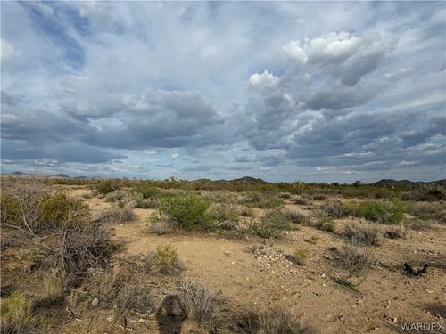 2090-0000 Mesquite Dr, Yucca, AZ, 86438 | Card Image