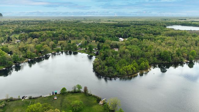47233 County Road 380, House other with 5 bedrooms, 3 bathrooms and null parking in Grand Junction MI | Image 48