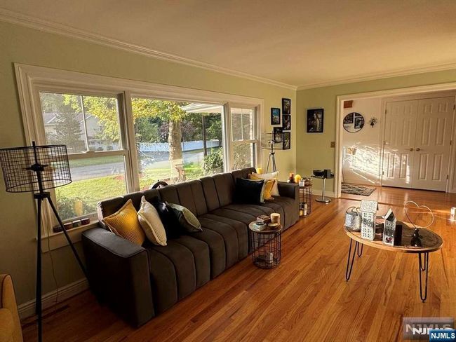 443 Lynn St, House other with 3 bedrooms, 3 bathrooms and null parking in Harrington Park NJ | Image 14