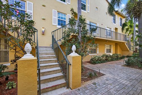 apt-203-1040 Lake Shore Dr, Lake Park, FL, 33403-2876 | Card Image